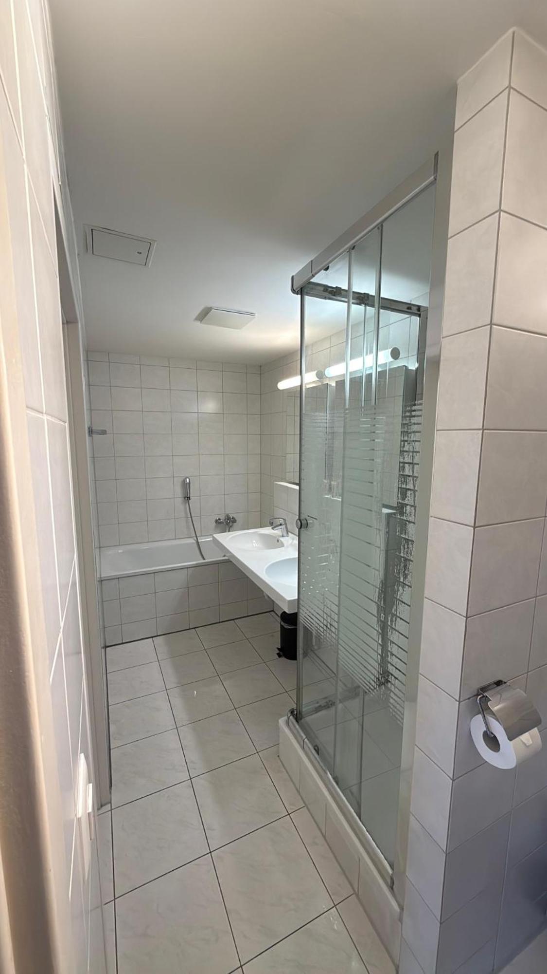 Hitrental Stauffacher Apartments Zürich Eksteriør bilde